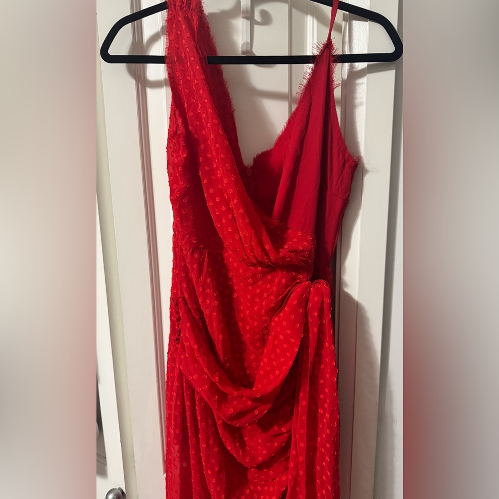 Elegant Red Sleeveless Dress